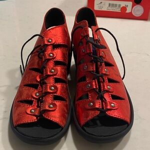 Wolky Bright Red nubuck new in box